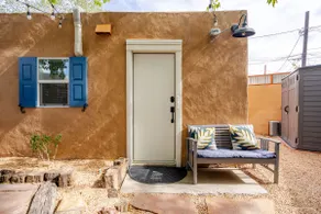 Beautiful modern casita - walk to Nob Hill, UNM - Image 4