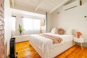 3 Bed HERlTAGE_COTTAGE+FIRE PLACE+ Rear PARKlNG - Image 3