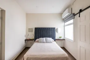 Comfortable apartment, excellent location 2 - Image 2