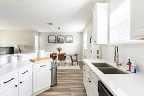 Georgetown Getaway | Modern 1 Bedroom & 1.5 Bath - Image 4