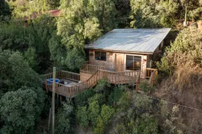 Faldas del Punta Dama mountain lodge. - Image 4