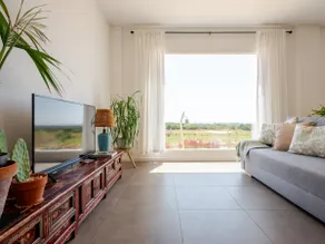 Villa with sea views near Punta Proscuitto - Image 2