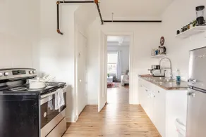 North End Treasure, beautiful 2 bedroom apartment - Image 5