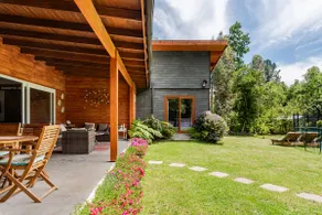 House with a Heated Pool and Hot Tub - Image 3