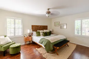 The Jewel of Thomasville - Sleeps 10 + game room! - Image 3