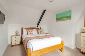 Yorkshire Wolds Character Cottage - Image 2