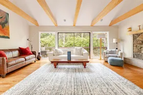 Beautiful Secluded Contemporary on 6 Acres - Image 5