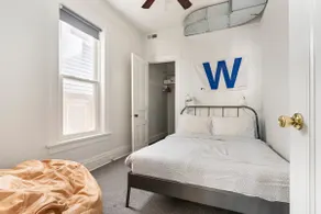 Hear the Crowd Roar from a Condo Moments Away from Wrigley - Image 5