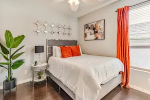 Upscale home near Goodyear Ballpark w/Jacuzzi - Image 4