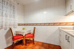 El Almendro, Escalona - Image 4