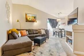Denver, Colorado Bungalow - Image 2