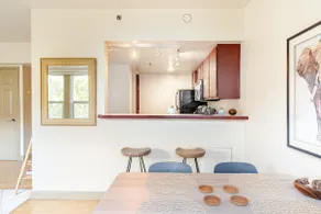 Chic & Sunny 1BD in the heart of Capitol Hill - Image 4