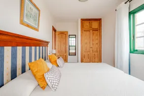 El Almendro 2, Martela Apartment - Image 3