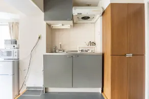1-minute walk from popular Sangenjaya Station, rent one room in an apartment - Image 4