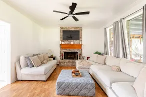 Amazing Home in Baytown Tx, Houston - Image 3