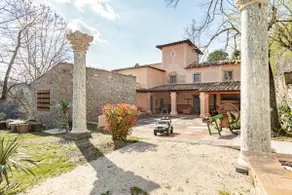 Casa Iperico in a historic Tuscan villa - Image 5