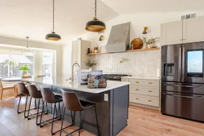 Walk to State Farm Stadium, Spring Training Heated Pool & Hot Tub! - Image 4