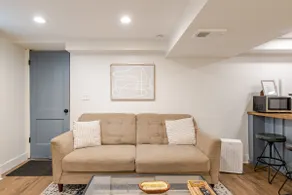 Guest Suite in Kansas City - Image 2