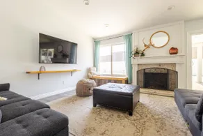 Heated Pool, King beds Home - 11min to Disneyland - Image 2