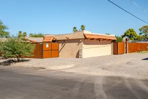 Cozy Casita Private Entry and Courtyard - Image 4