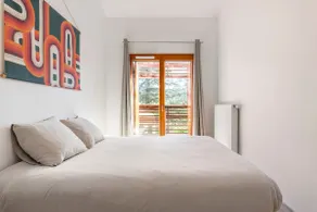 At home, in peace - Image 4