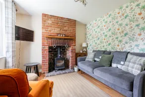 Beautiful village cottage - Image 5