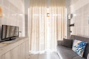 House next to the sea, beach 50m away, Ostuni - Image 3