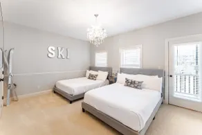 Amazing Luxury True Ski In/Out on Hunter Mountain - Image 3