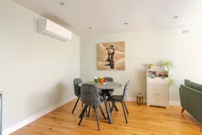 Bright, Modern Studio with parking and EV charger - Image 5