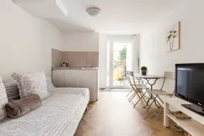 Cozy 50 m² apartment, parking, train stations 5 min away, Lille city center - Image 2