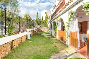 Ground floor with AC, terrace, pool, beach and mountain - Image 3