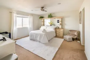 Bright & Spacious 3BR Family Home Near Olympic OVP - Image 3