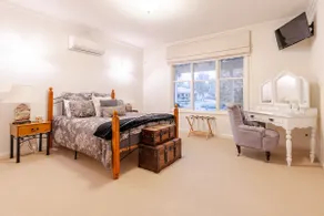Alameda Lodge - Image 2