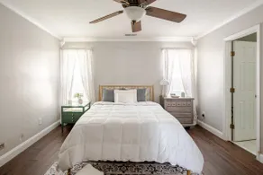 The Deras cozy house! - Image 4
