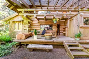 Custom Log House w/ Sauna in Private Serene Forest - Image 3