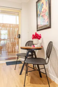 Tranquil Private Studio - Image 5