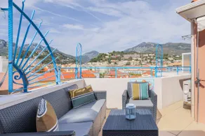 2P - terrace - beach - Image 2