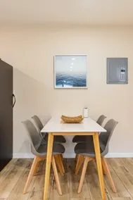 Oasis Away from Home - 5-min to downtown - Image 3