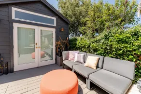 Le Petit Beit - Modern Studio in Rockridge - Image 3