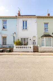 White Rose Cottage, seaside. - Image 3