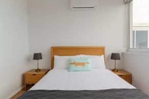 1 BR Oceanview - Glenelg South - Image 3
