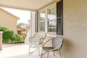 Large 5 BR 7 Beds 2 baths (3 Queen & 4 twin beds) - Image 3