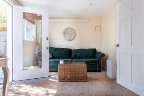 The Cozy Cottage - Image 2