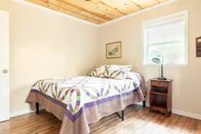Hemlock hideaway - Image 4