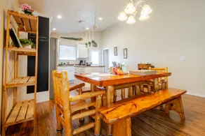 Visit Rip’s Cabin in the Heart of Prineville - Image 4