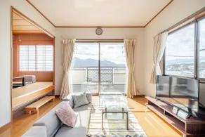 Right in front of the sea! Oceanfront rental villa overlooking the cove of Suruga Bay - Image 3
