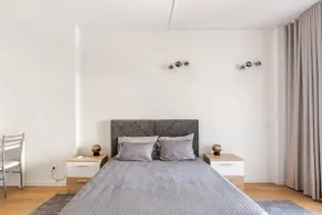 Elegant New Town Studio - Central Base - Image 3