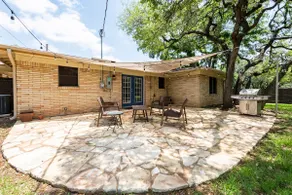 Backyard Oasis in South Austin - Image 3