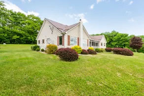 Catskills Mountain View home on 18 ac of land - Image 2