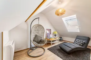 Quiet accommodation with wifi, air conditioning, and equipped for babies - Image 3